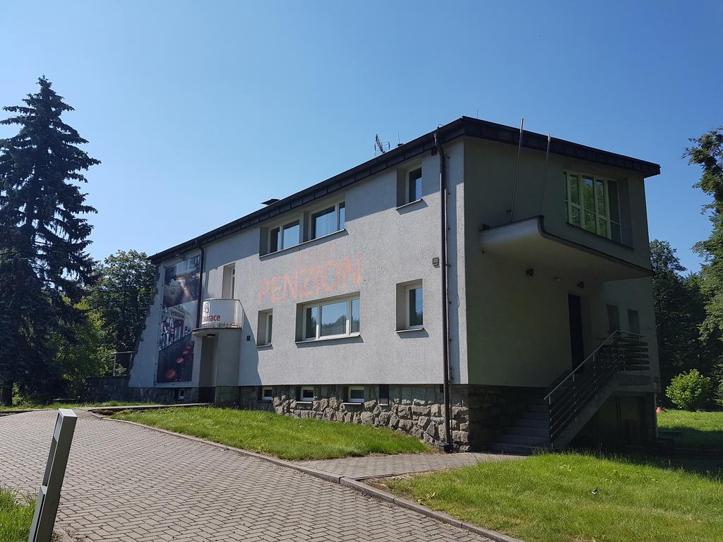 Penzion BránaBeskyd Frýdlant nad Ostravicí Exterior foto