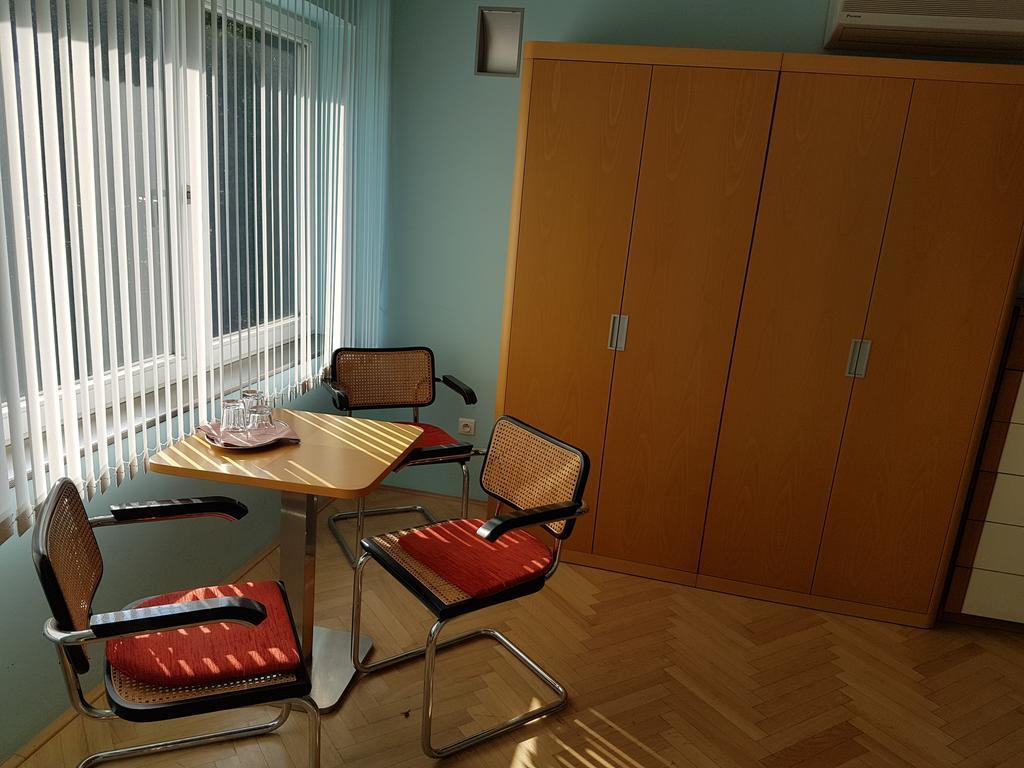 Penzion BránaBeskyd Frýdlant nad Ostravicí Exterior foto