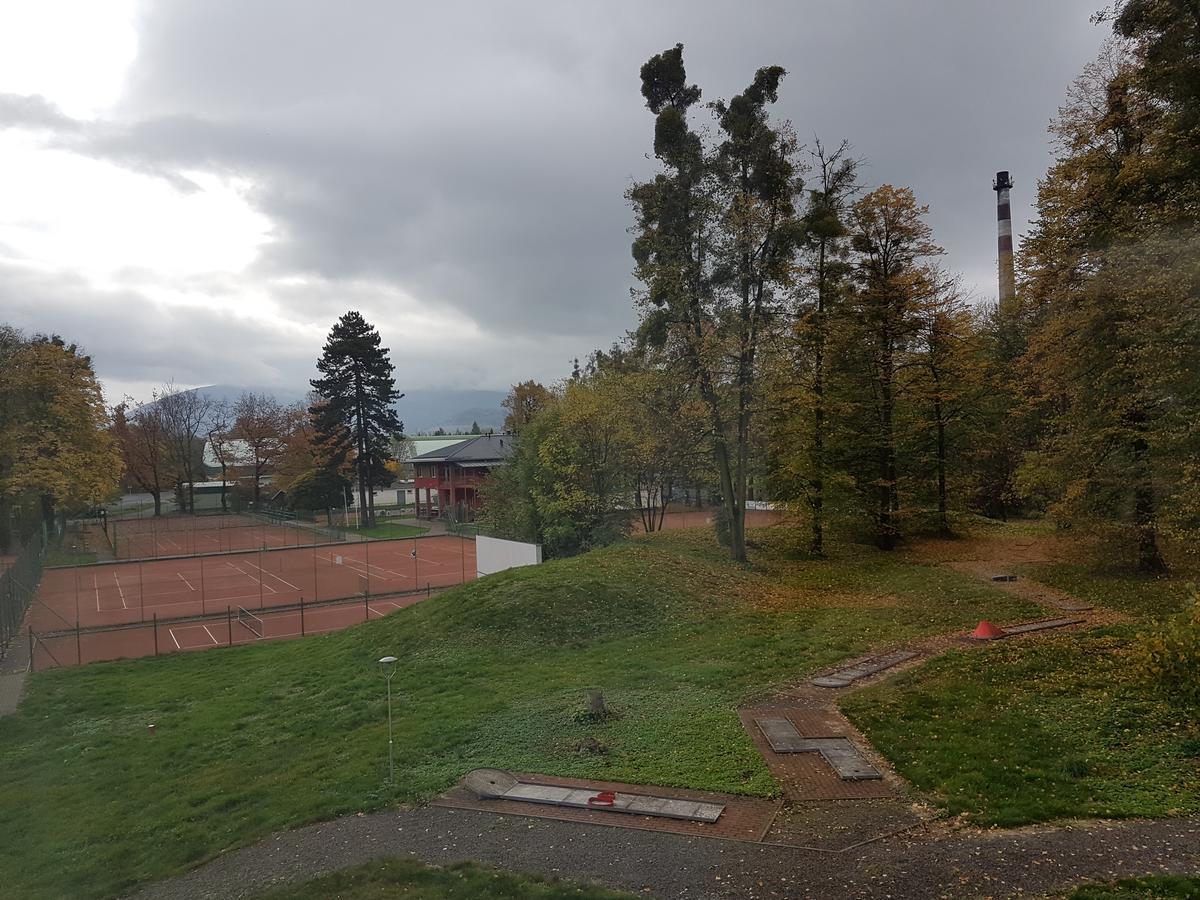 Penzion BránaBeskyd Frýdlant nad Ostravicí Exterior foto